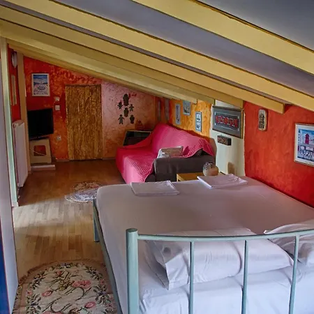Iakinthi Apartment